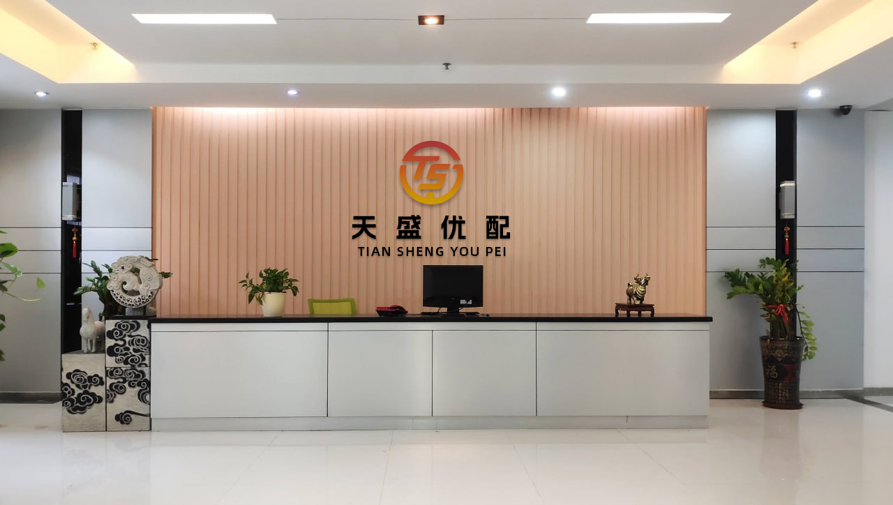 方圆之道 投资者提问：董秘您好，公司目前面临行业竞争加剧、原材料价格波动、汇率风险等...